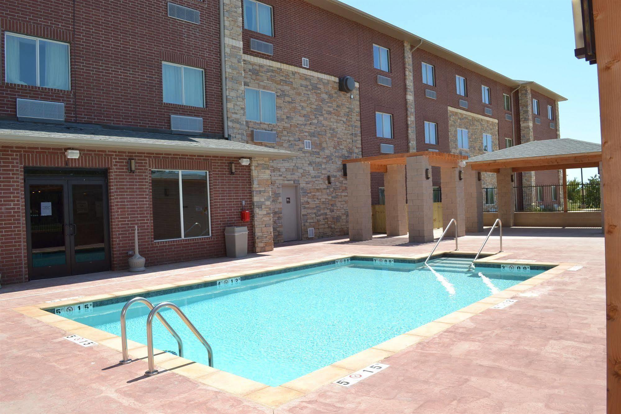 Red River Inn And Suites Thackerville Exterior photo